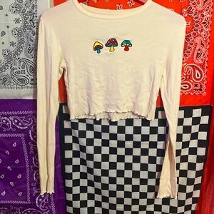 Long sleeve crop top